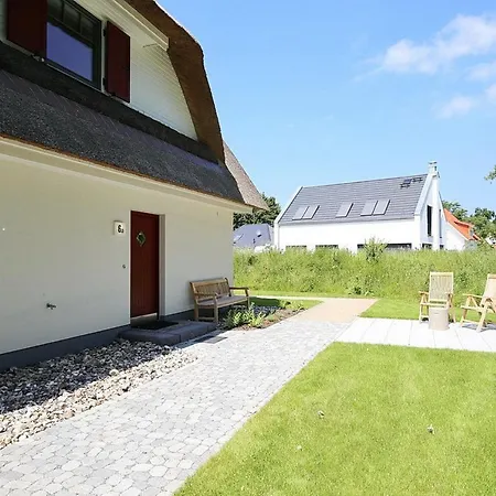 Reethaus Am Mariannenweg 06a * Boltenhagen